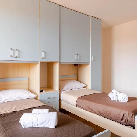 Garden Villa - Free Parking, Wi-Fi E Netflix Fiumicino Zewnętrze zdjęcie